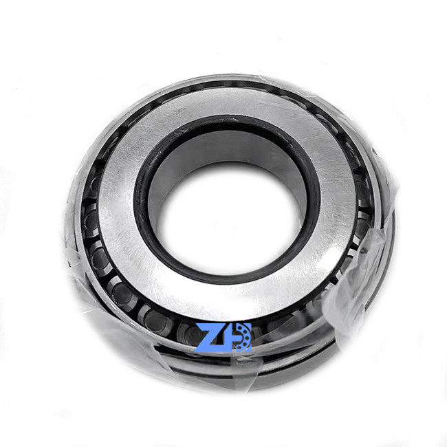 Stalowy koszyk łożyska stożkowego 55206/55437 składa się ze stożkowego pierścienia zewnętrznego 52,388 mm * 111,125 mm * 26,909 mm