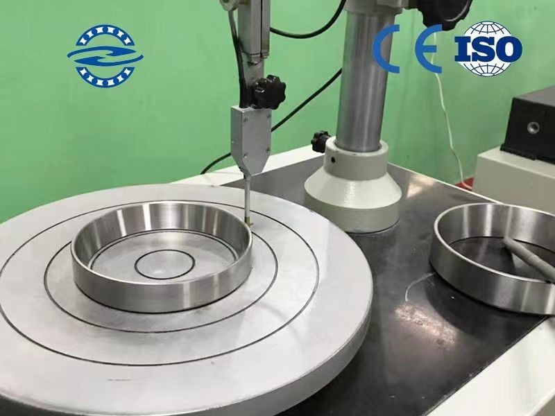 Niemieckie przekładnie z hydrauliczną pompą redukcyjną, łożyska F-202808 50x90x27 łożyska cylindryczne F-202808.04- Nie.